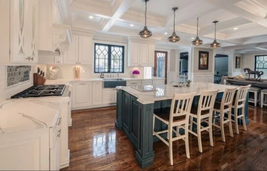 Crystal-keyline-kitchen2