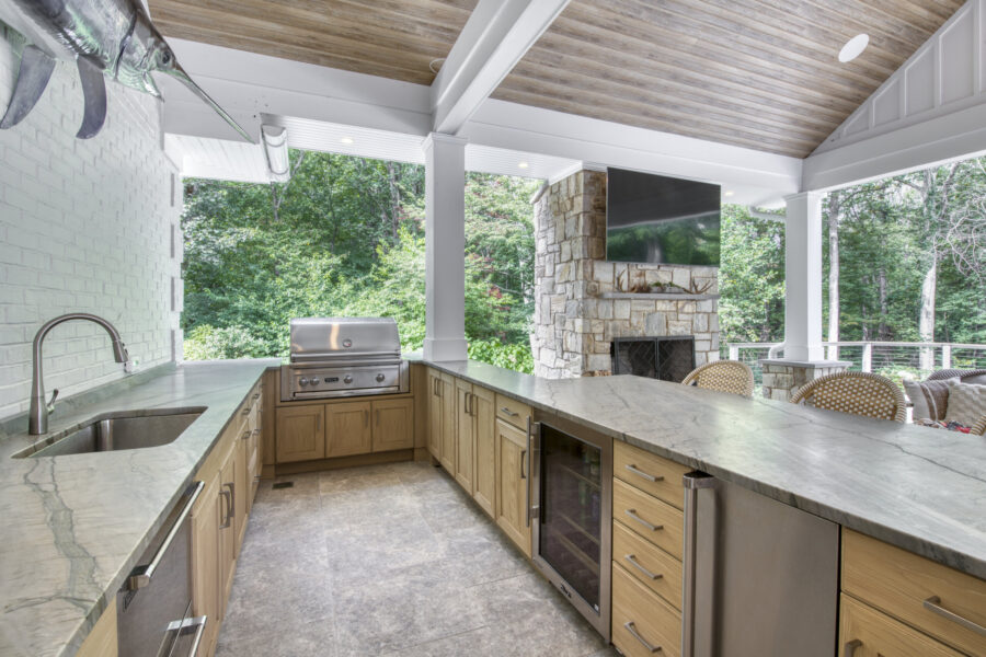 Outdoor Kitchen Design for Entertaining-4