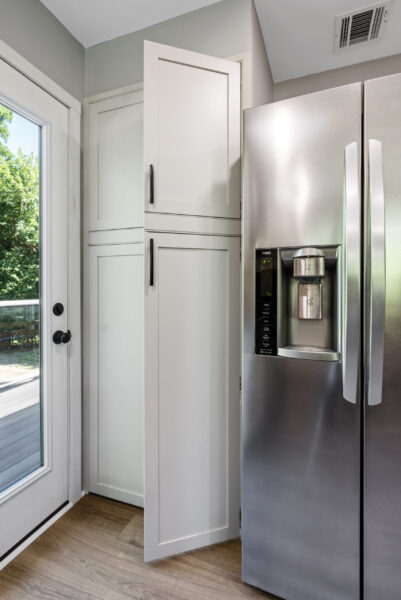 simple-luxury-pantry