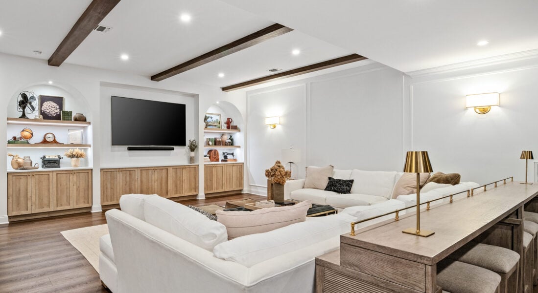 sophisticated-lounge-1-main